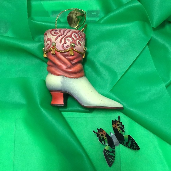 “Prince Paisley” Collectible Ornament Boot Decor - Picture 11 of 16